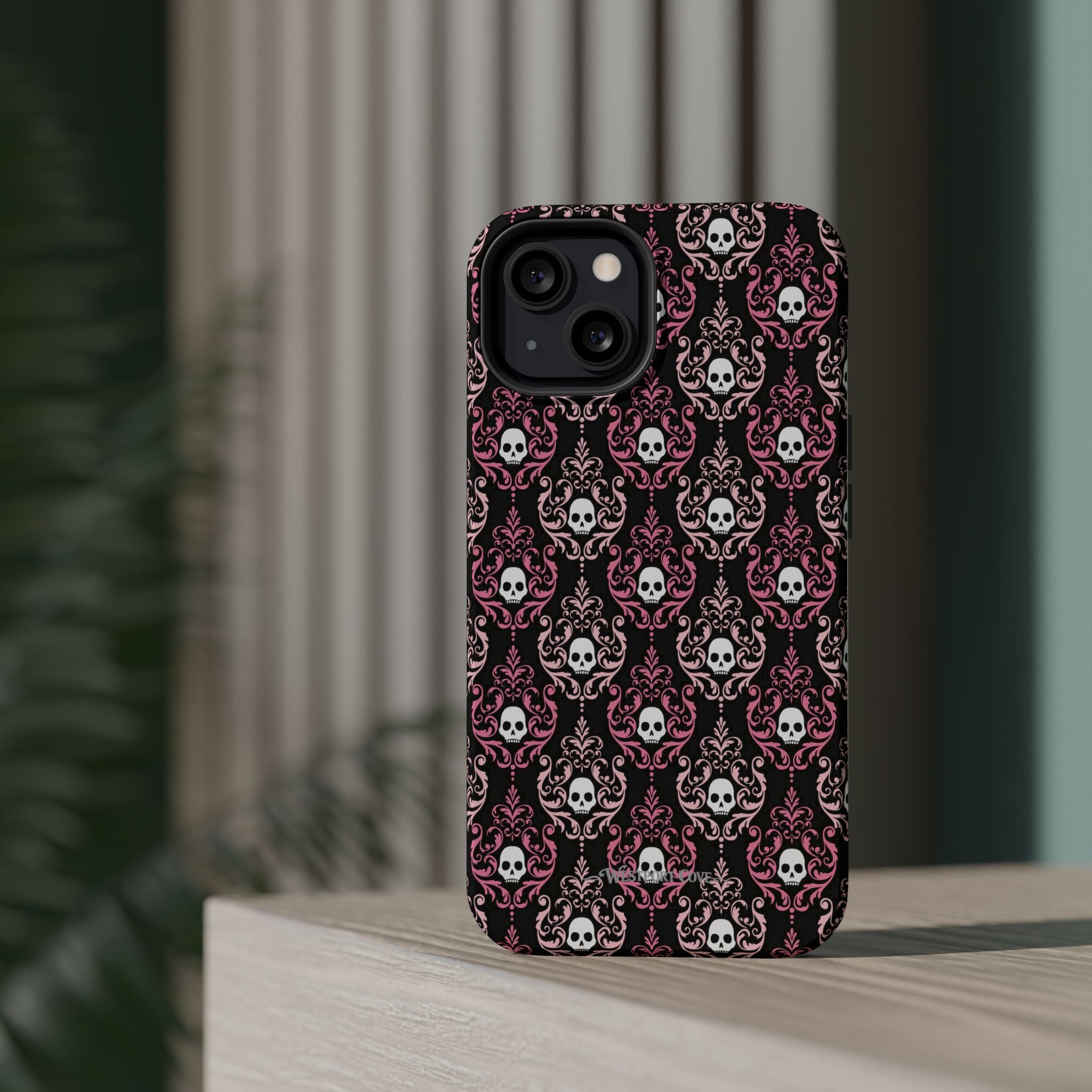 Skull Damask - Extreme MagSafe Phone Case