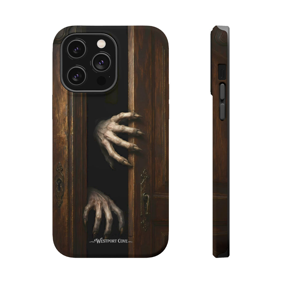 Halloween Horror - Extreme MagSafe Phone Case
