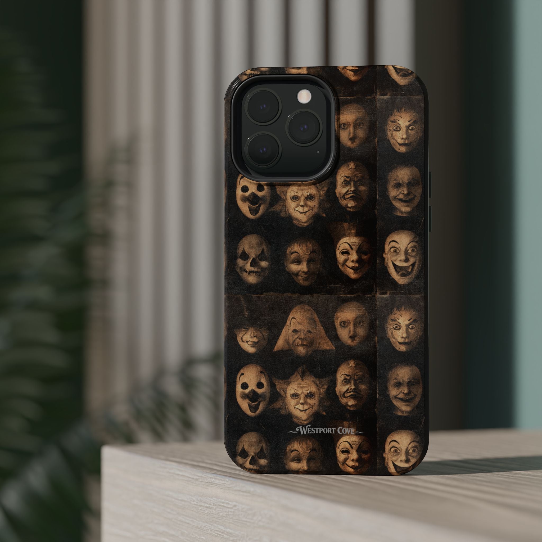 Masquerade - Extreme MagSafe Phone Case