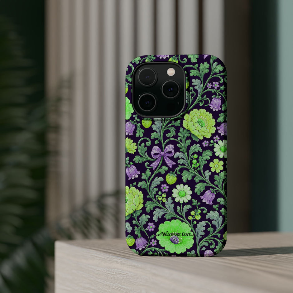 Hypnotic Vine - Extreme MagSafe Phone Case