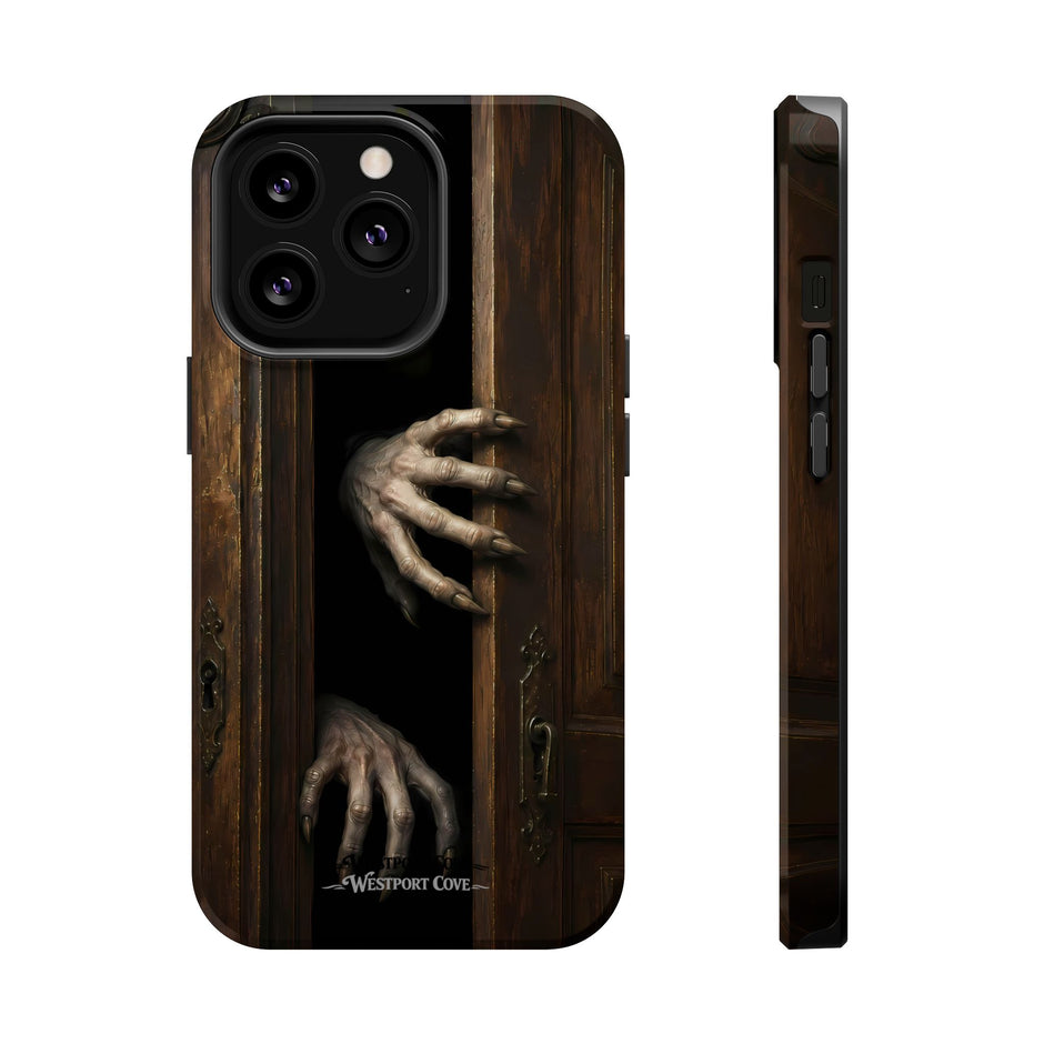 Halloween Horror - Extreme MagSafe Phone Case