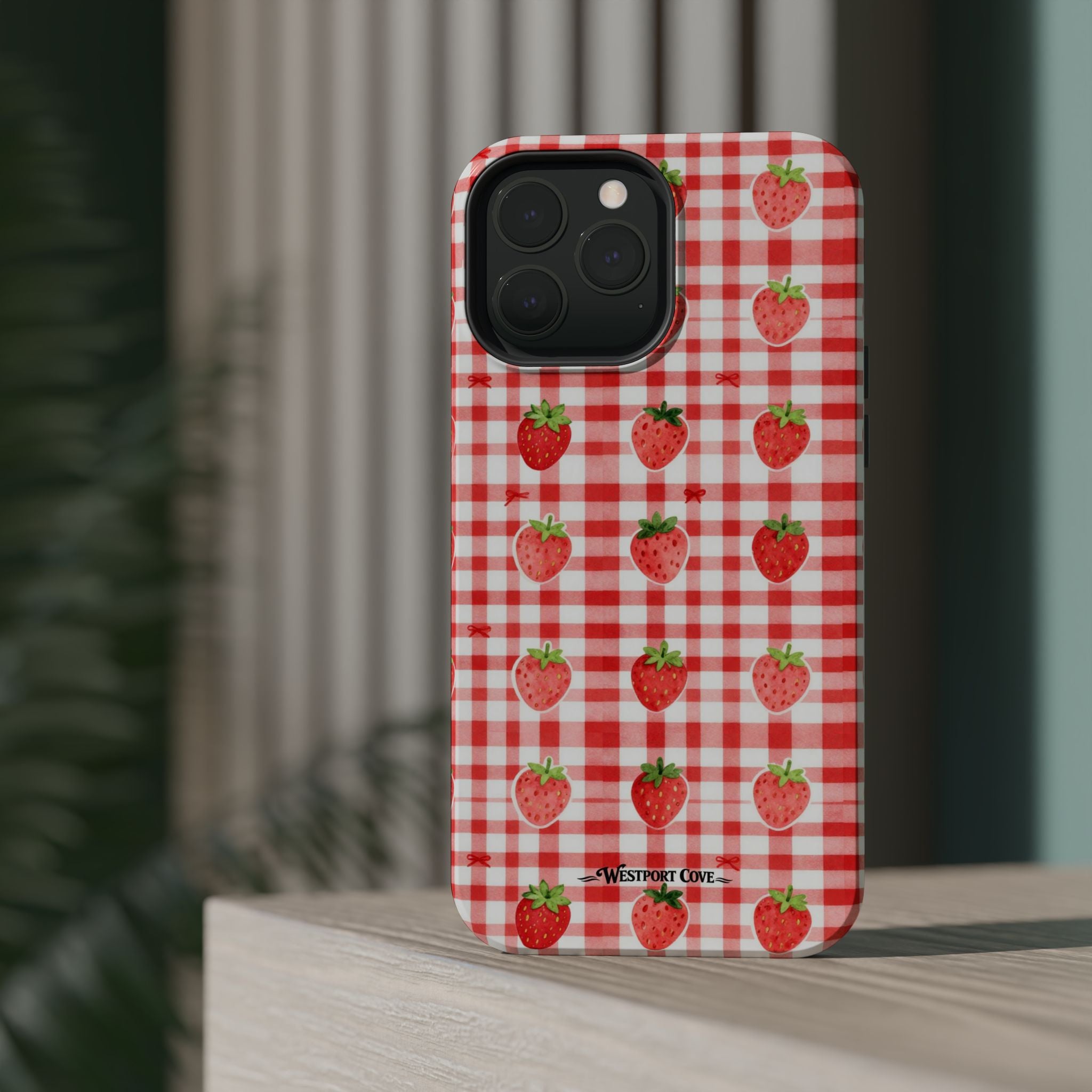 Strawberry Gingham - Extreme MagSafe Phone Case