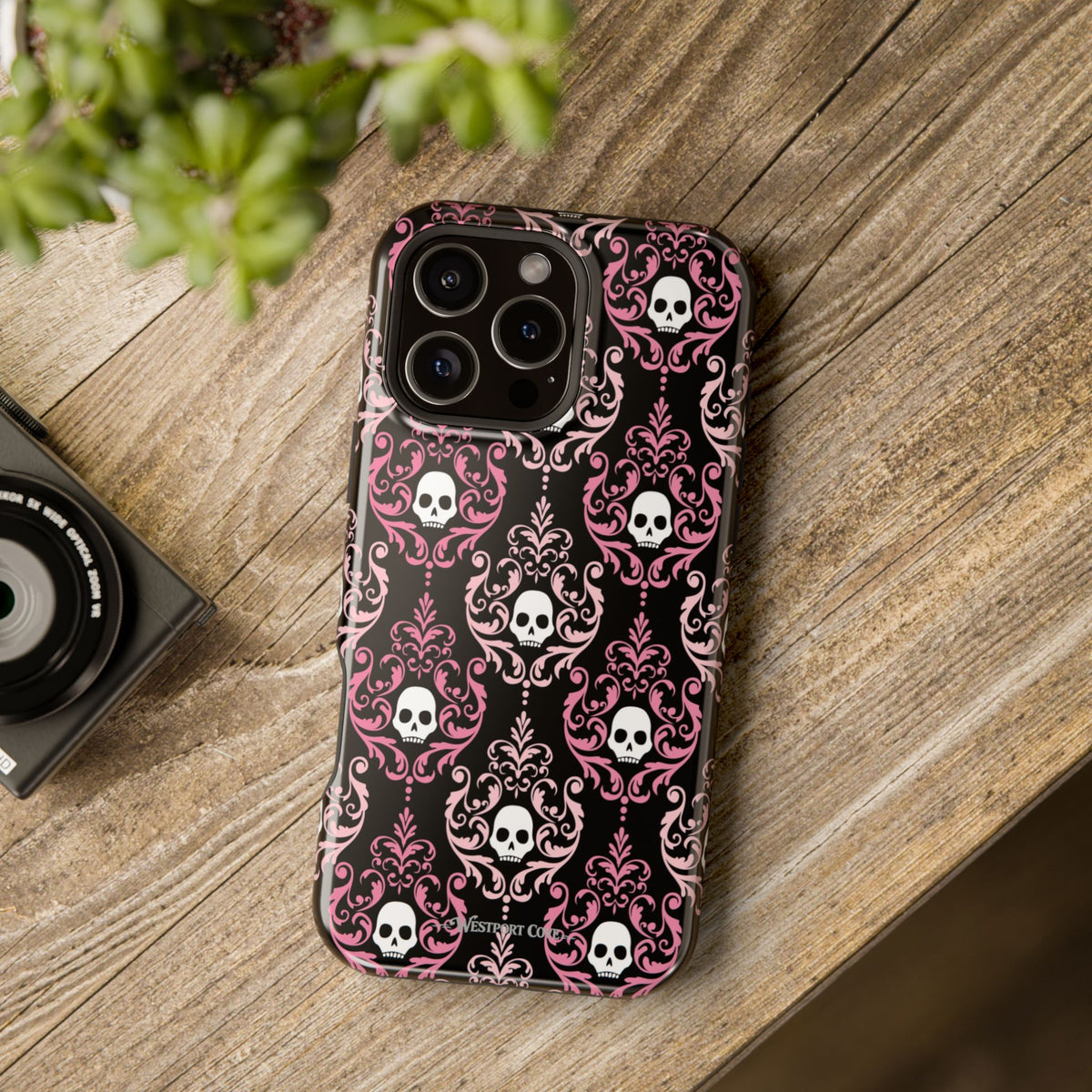 Skull Damask - Extreme MagSafe Phone Case