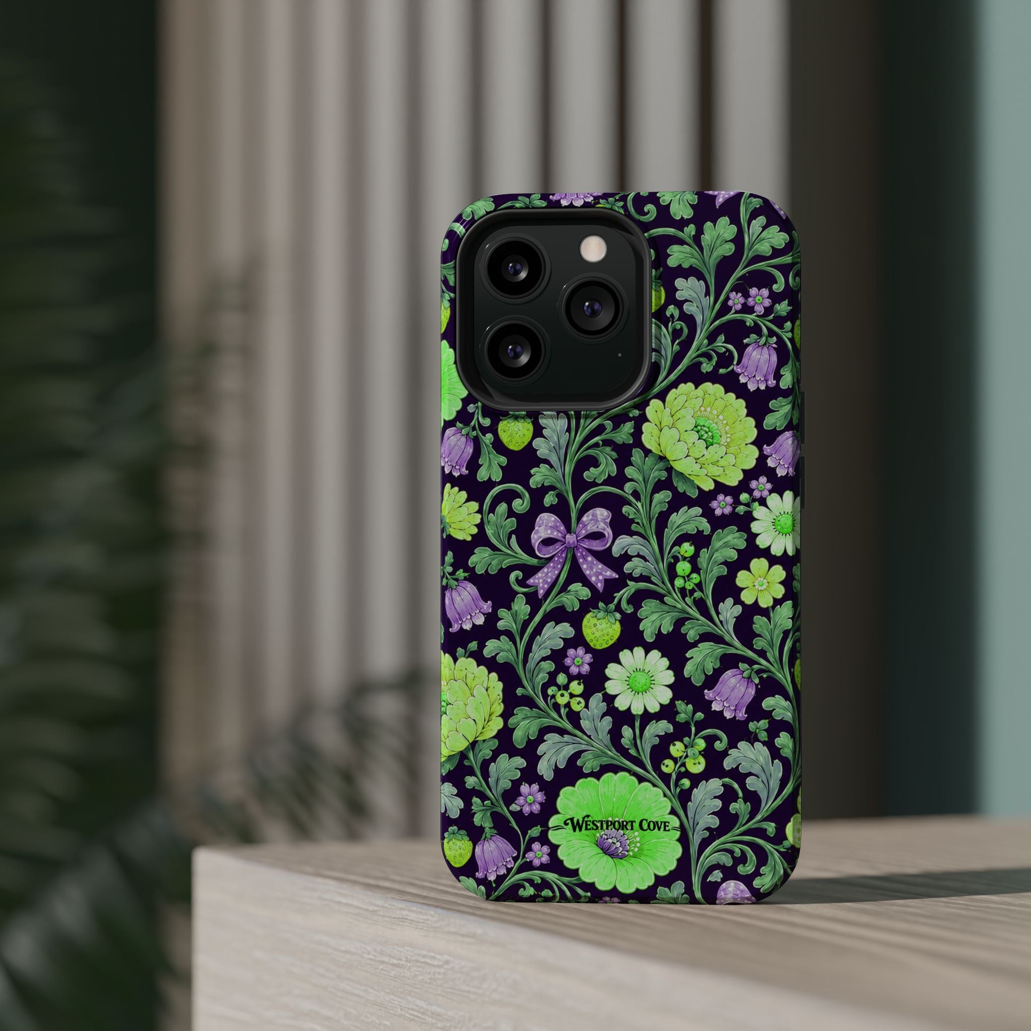 Hypnotic Vine - Extreme MagSafe Phone Case