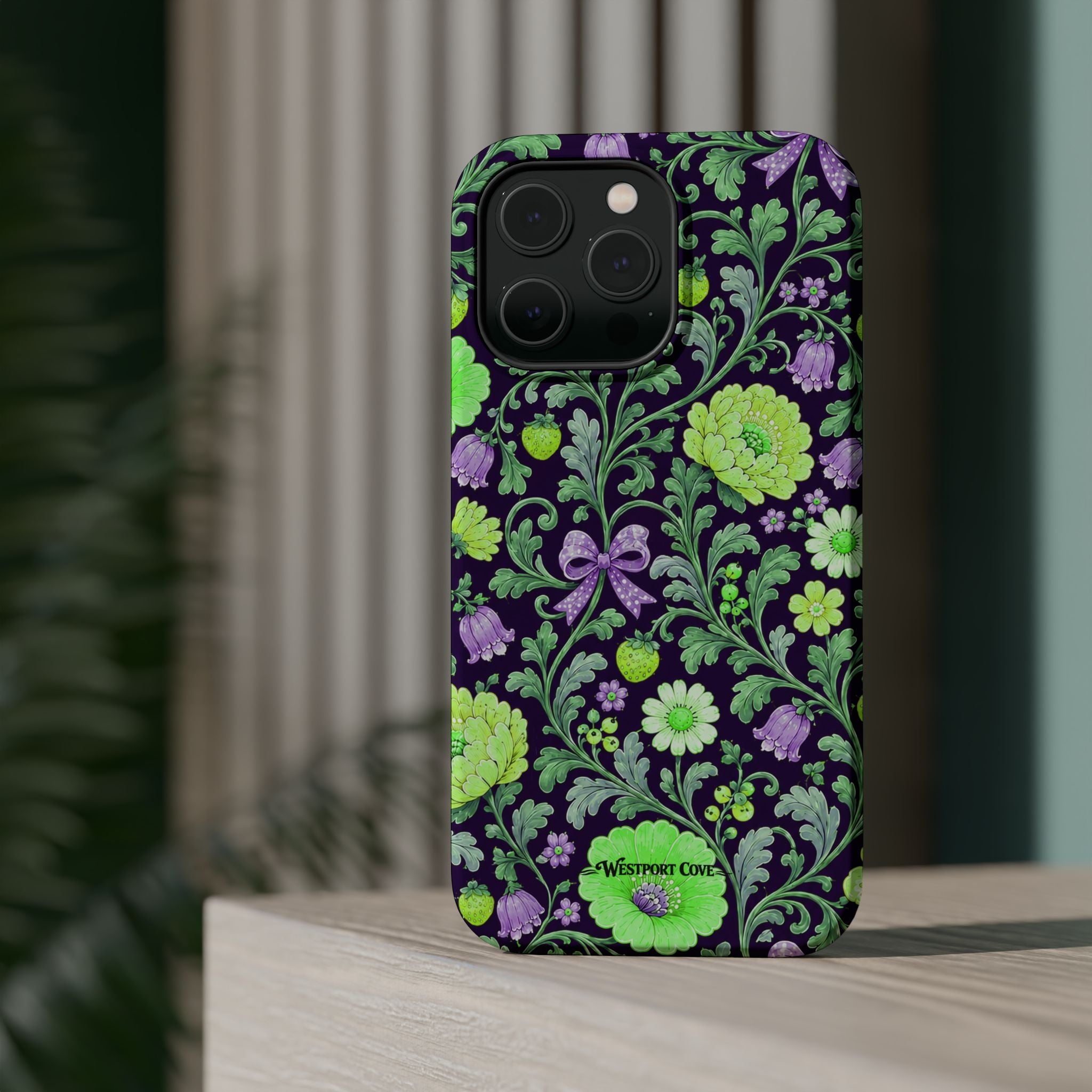 Hypnotic Vine - Extreme MagSafe Phone Case