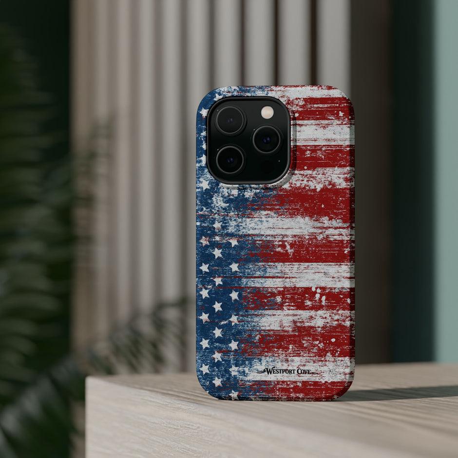 American Flag Distressed - Extreme MagSafe Phone Case