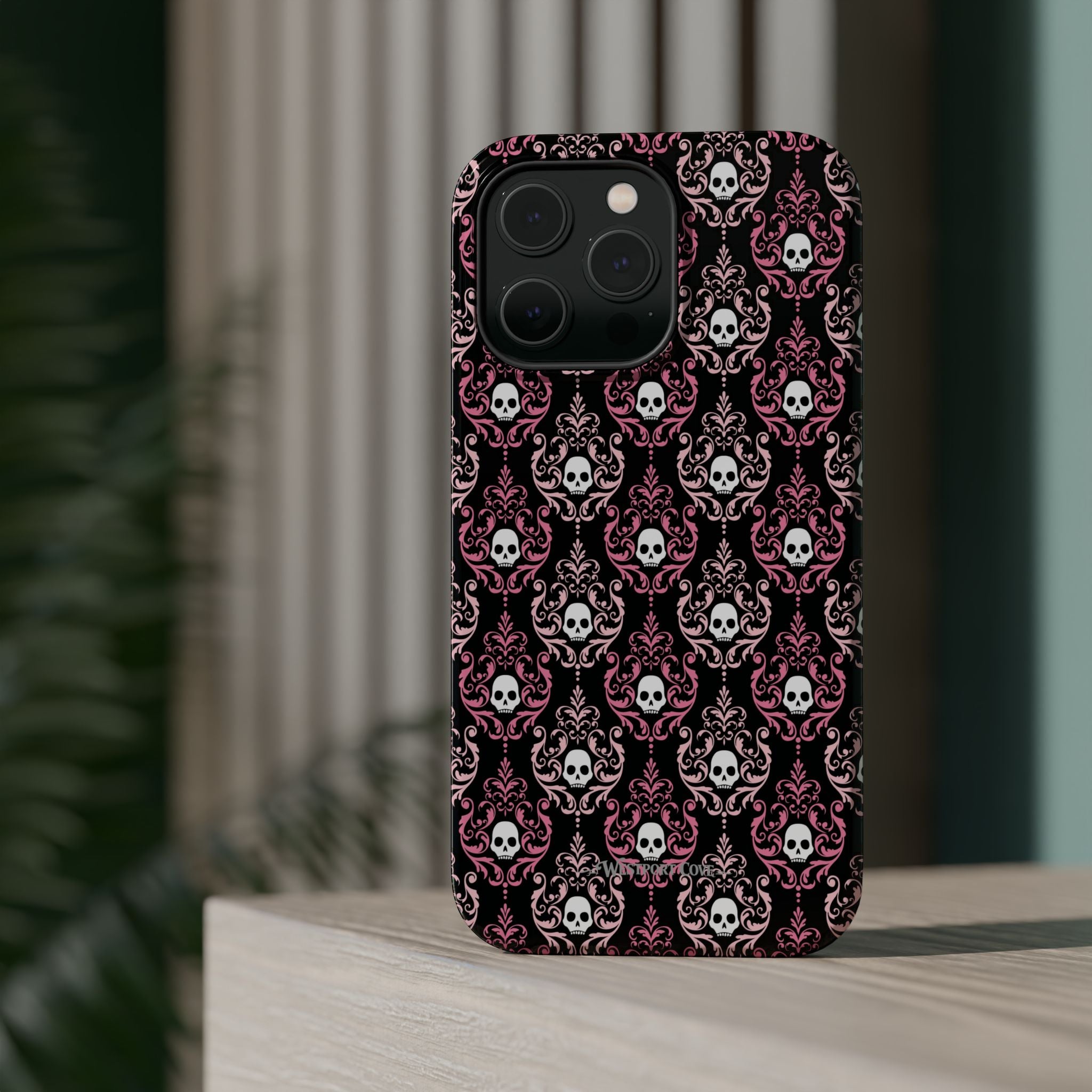 Skull Damask - Extreme MagSafe Phone Case