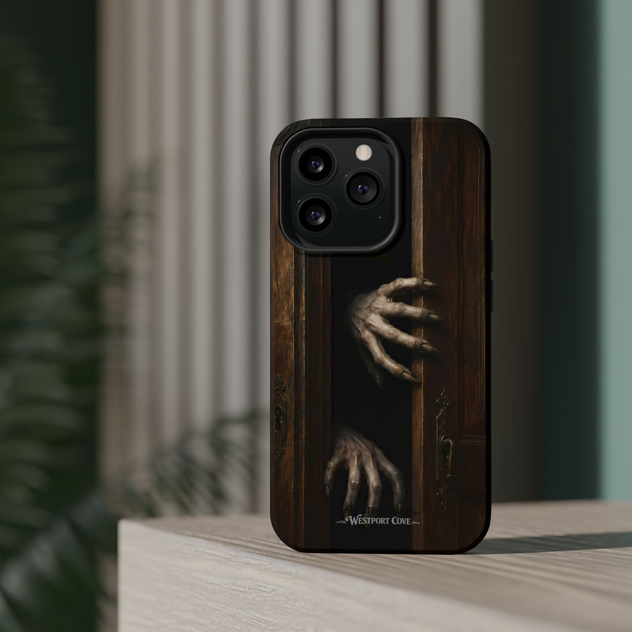 Halloween Horror - Extreme MagSafe Phone Case