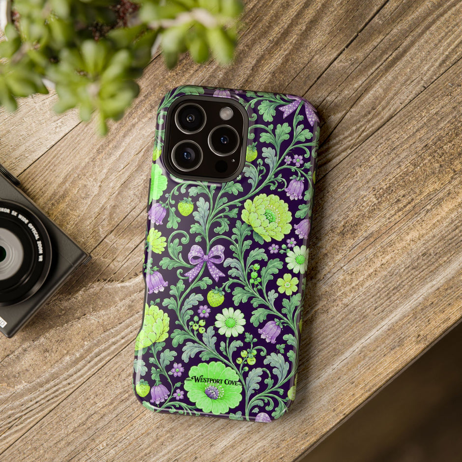 Hypnotic Vine - Extreme MagSafe Phone Case