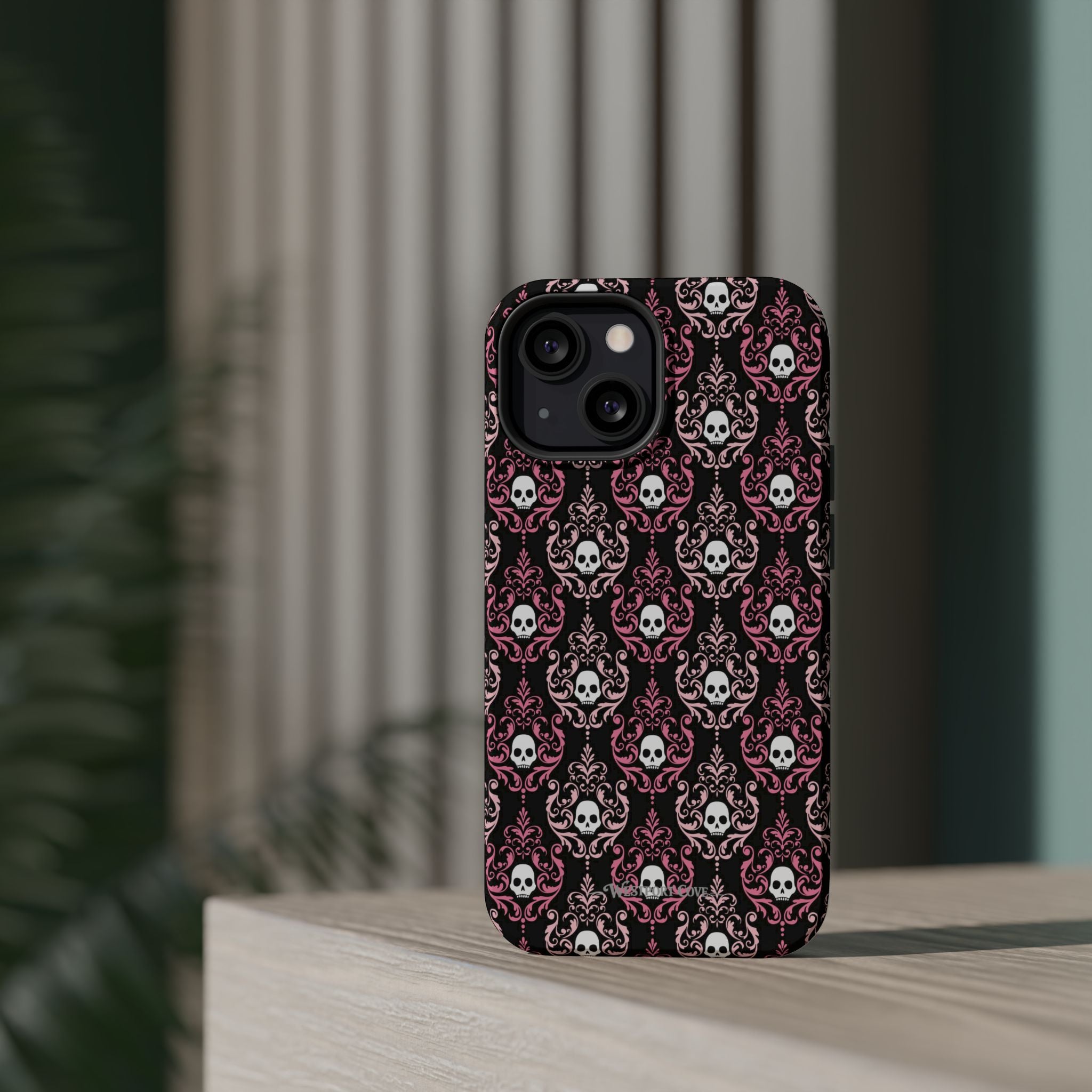 Skull Damask - Extreme MagSafe Phone Case