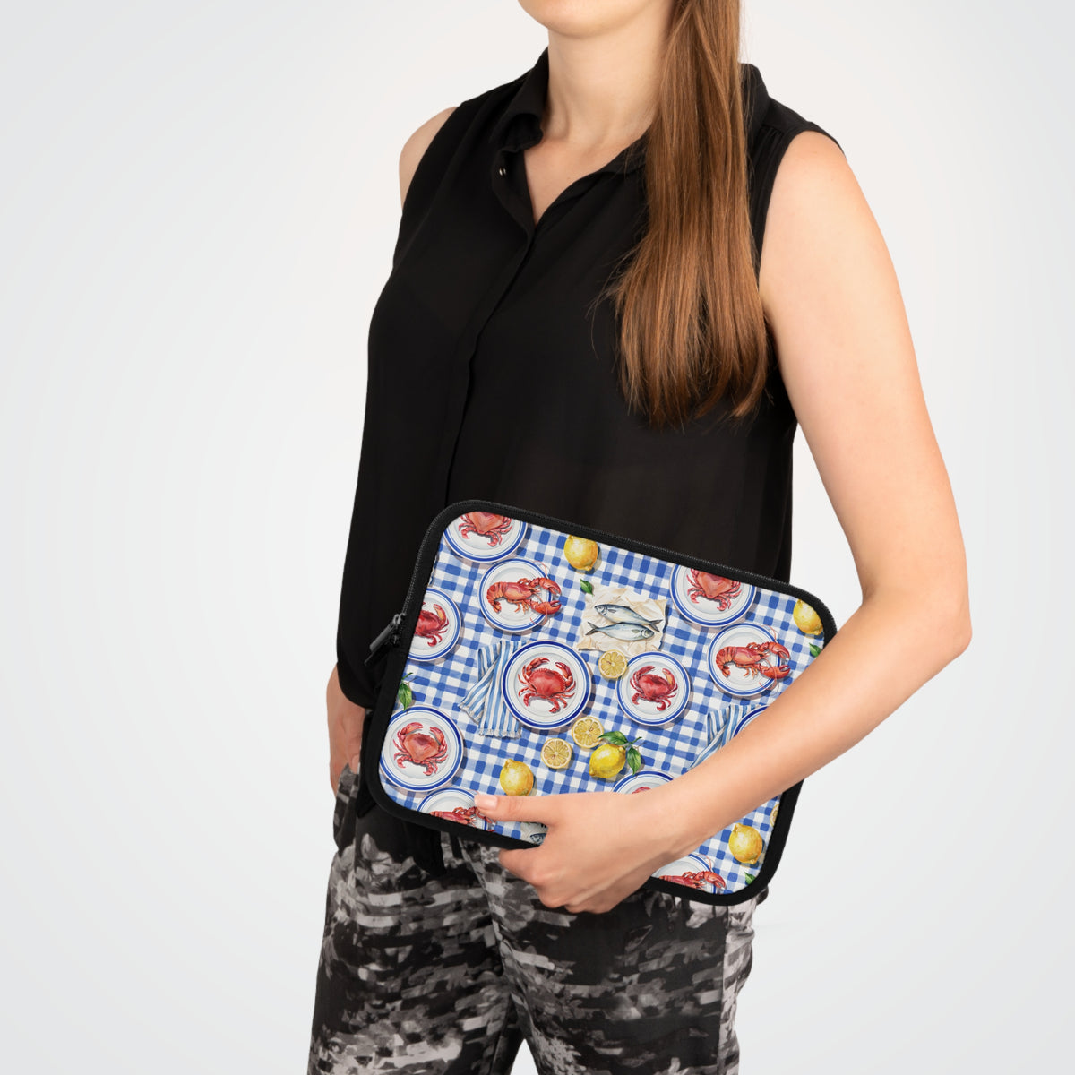 Seafood Picnic - Safe Harbor Laptop Sleeve