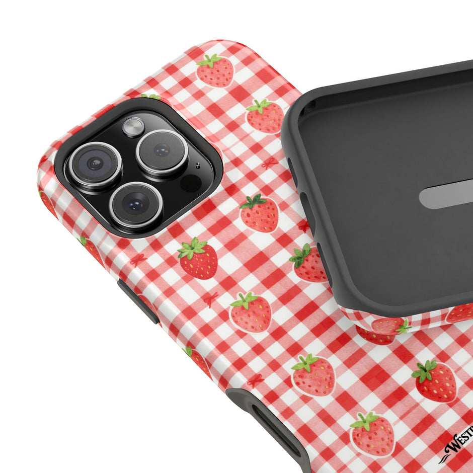Strawberry Gingham - Extreme MagSafe Phone Case