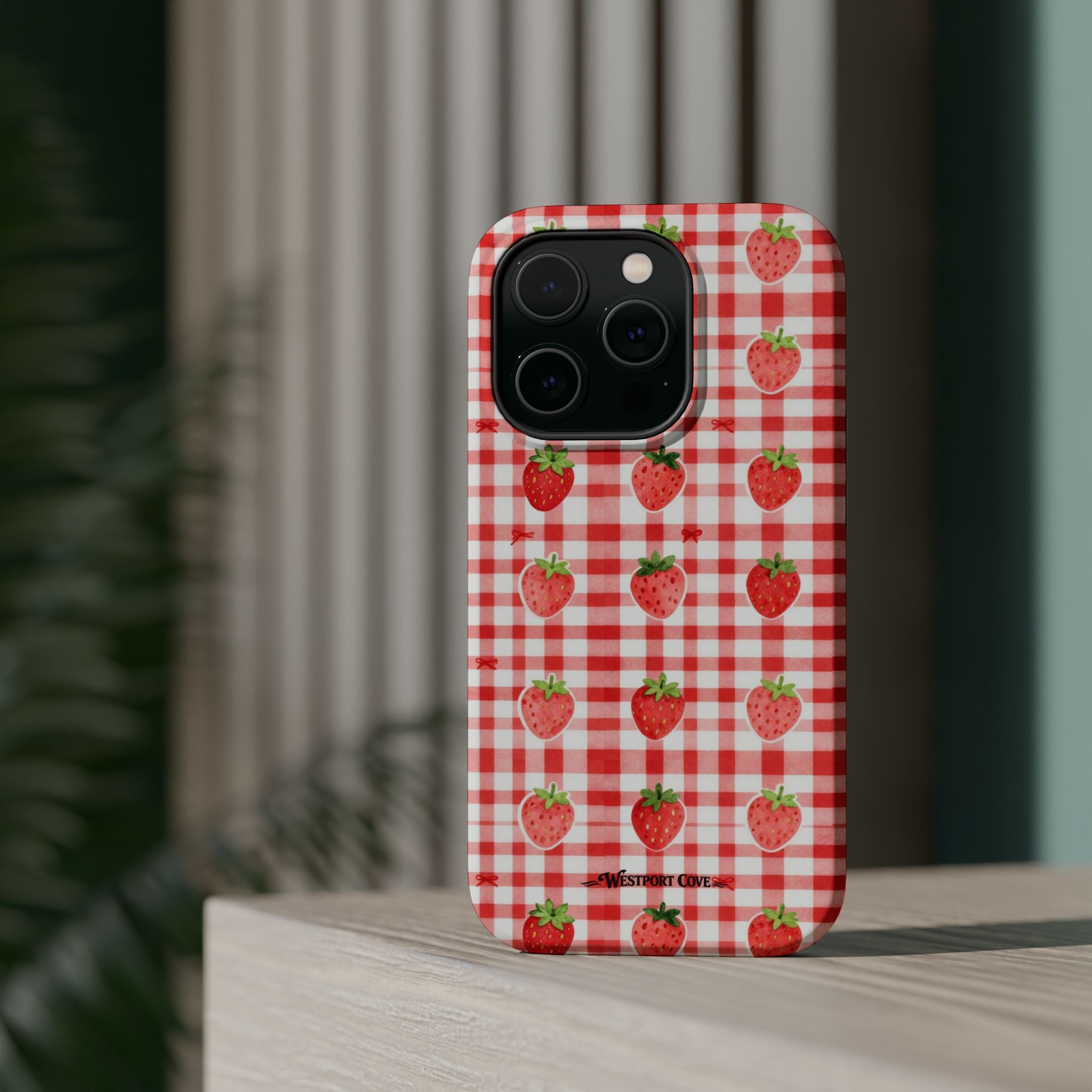 Strawberry Gingham - Extreme MagSafe Phone Case