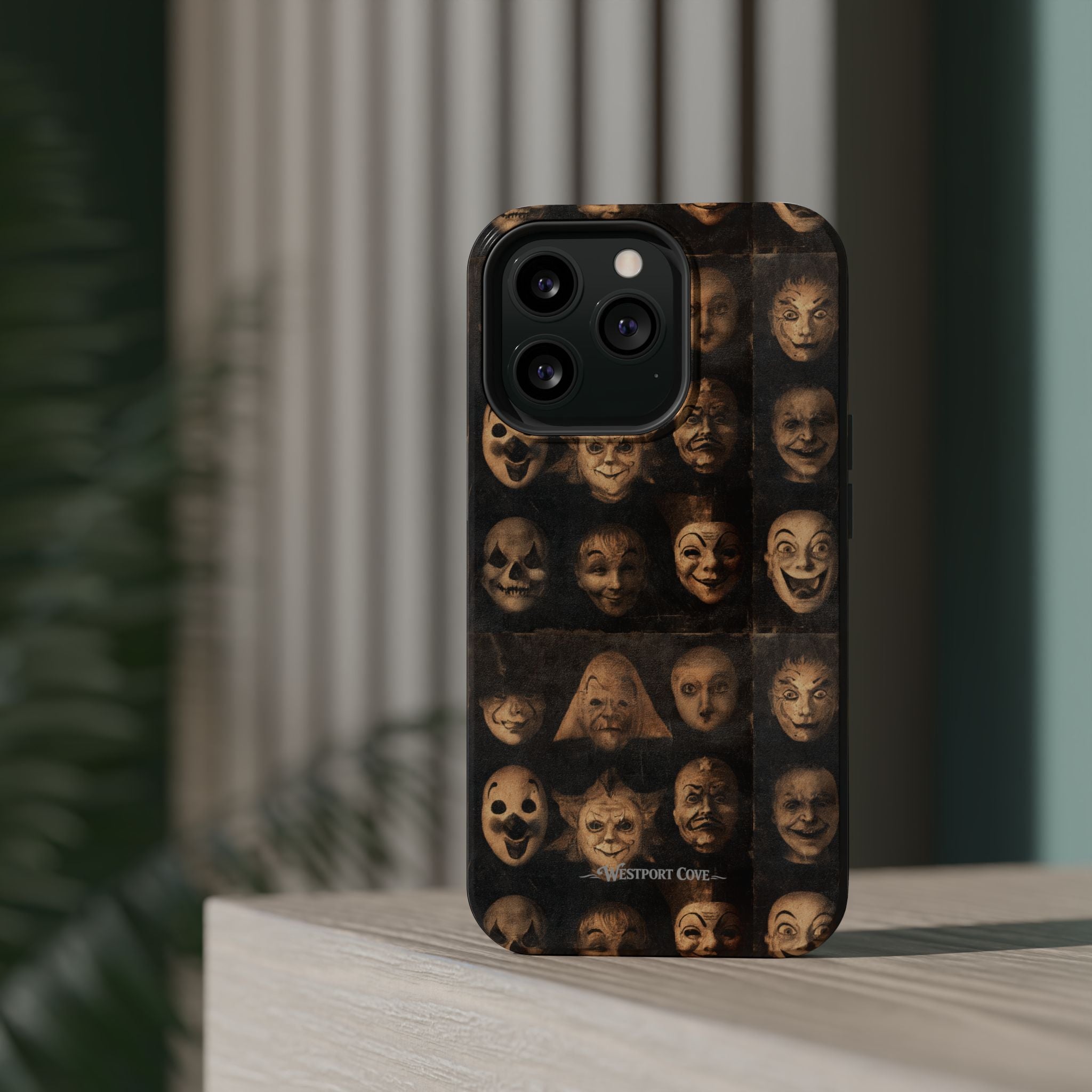 Masquerade - Extreme MagSafe Phone Case