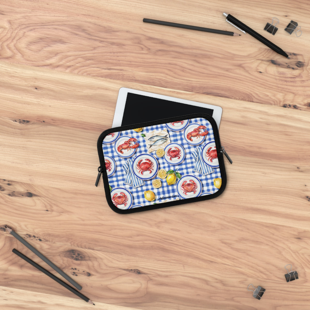Seafood Picnic - Safe Harbor Laptop Sleeve